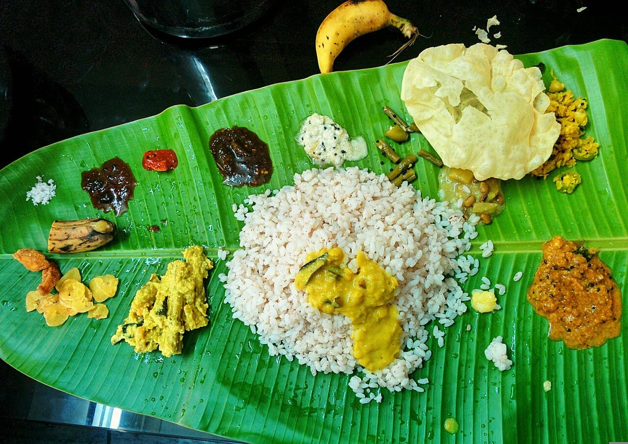 A Kerala sadya laid out on a banana leaf